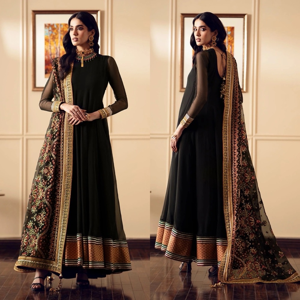 Black 3pcs Chiffon gown with embroidered dupatta!
